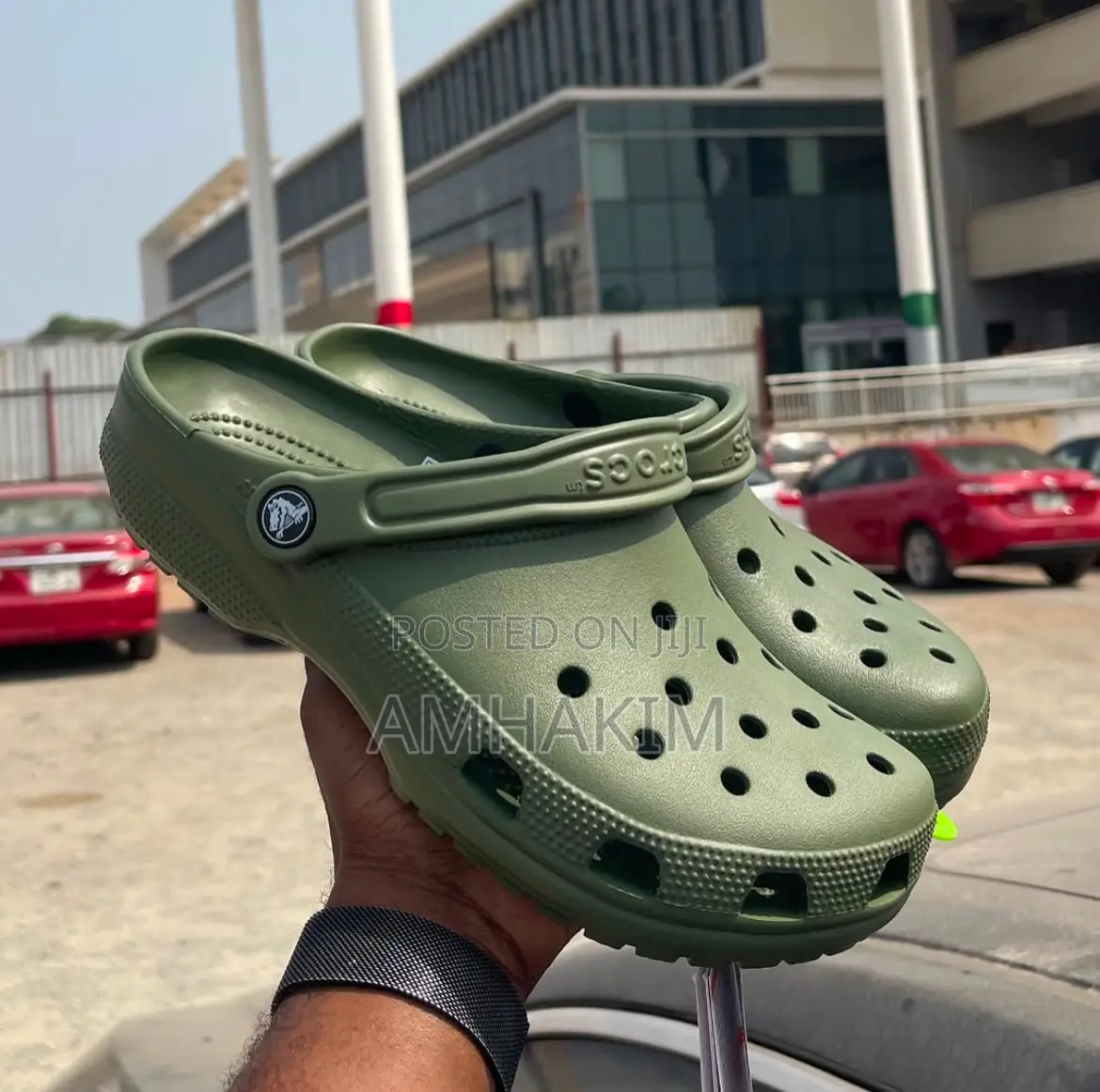 Genuine Classic Confortable Crocs in Stock
