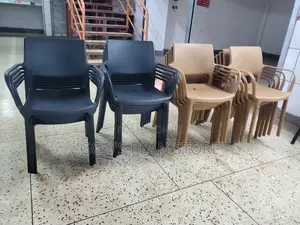 Indoor/Outdoor Stackable Plastic Chairs Plastic Chairs