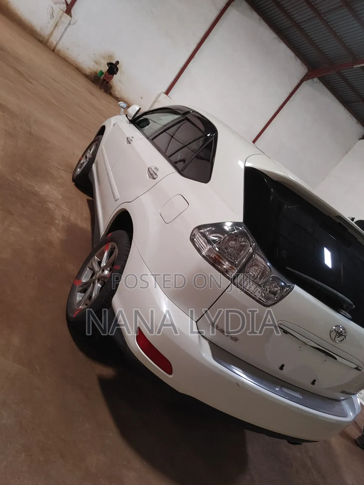 Toyota Harrier 2011 White