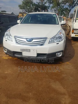Subaru Outback 2012 White