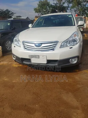 Subaru Outback 2012 White
