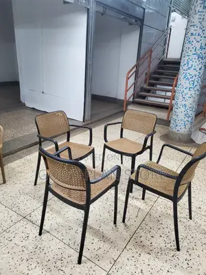 Outdoor Restaurant Plastic Chairs Plastic Chairs
