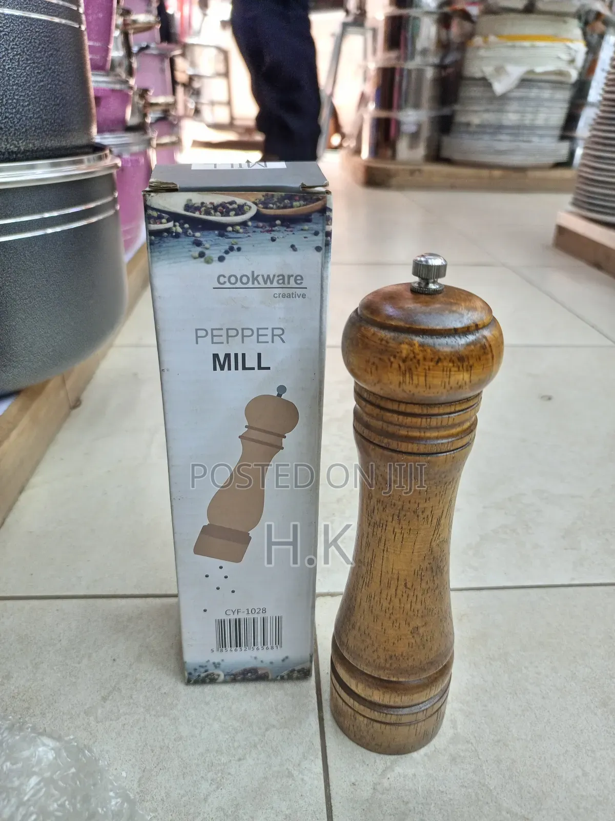 Wood Pepper Grinder Set