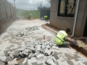 Expert Pavers Installation, Designing Outdoor Spaces.