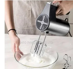 Electric Hand Mixer With 3 Mixing Heads