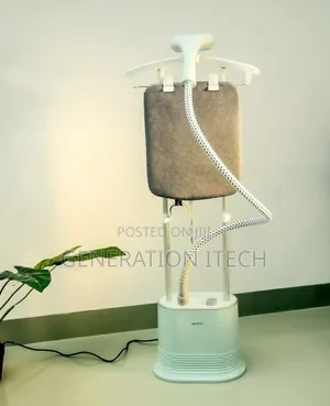 Krypton Garment Steamer- Double Arm