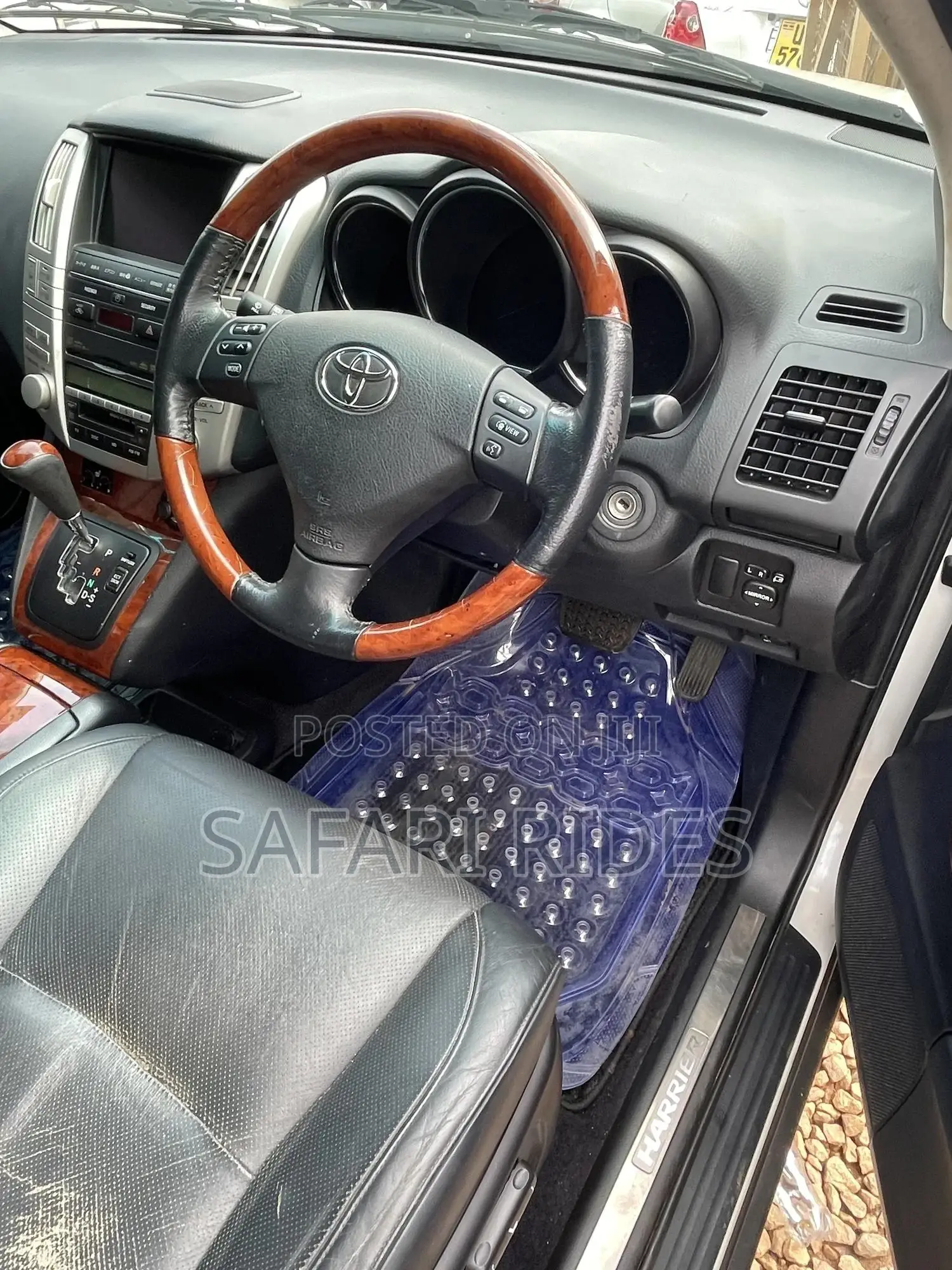 Toyota Harrier 2010 White