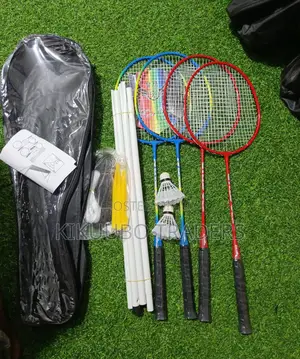 4 Player Badminton Racket Set