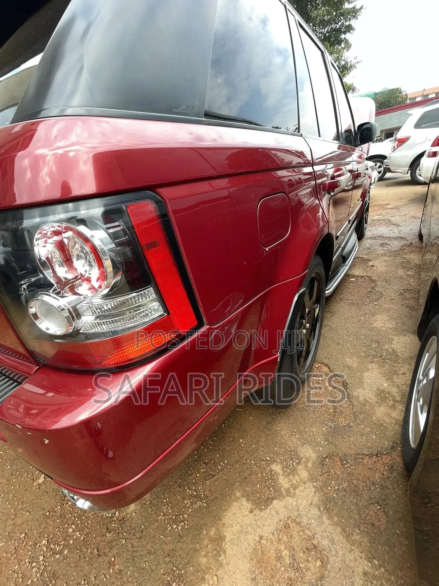 Land Rover Range Rover Sport 2009 Red