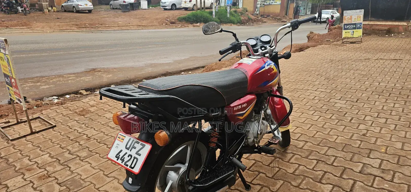 Bajaj Boxer 125 2024 Red