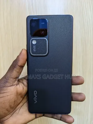 Vivo V30 5G 256 GB Black
