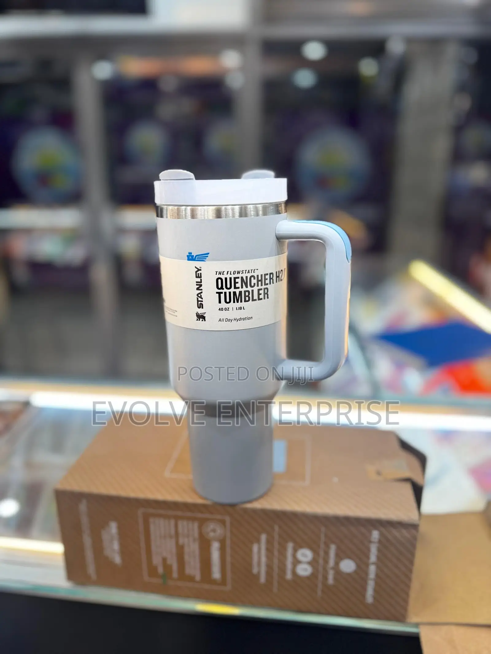 Stanleyquencher H2.0 Tumbler With Handle and Straw