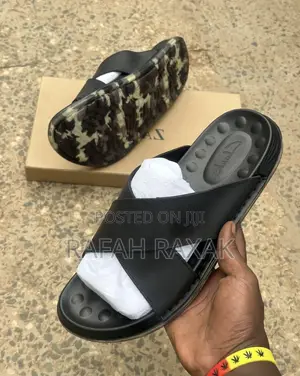 Men’S Super Classic Clarks Cross Leather Sandals
