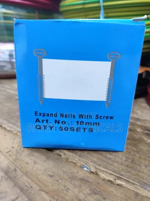 10 Mm Screws With Wall Plugs