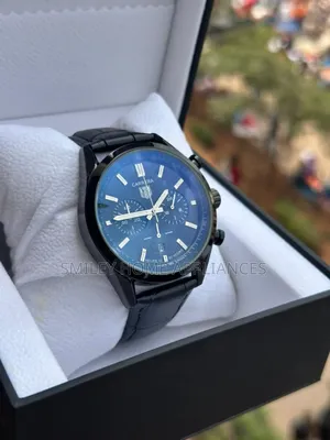 Men's Authentic Carrera Stylish Wrist Time Piece at Discount