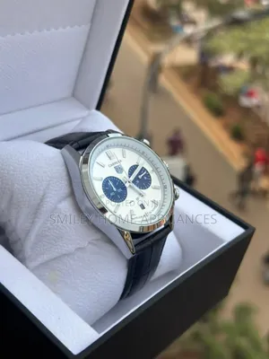20% Discount Sales on Men's Carrera Stylish Wrist Time Piece