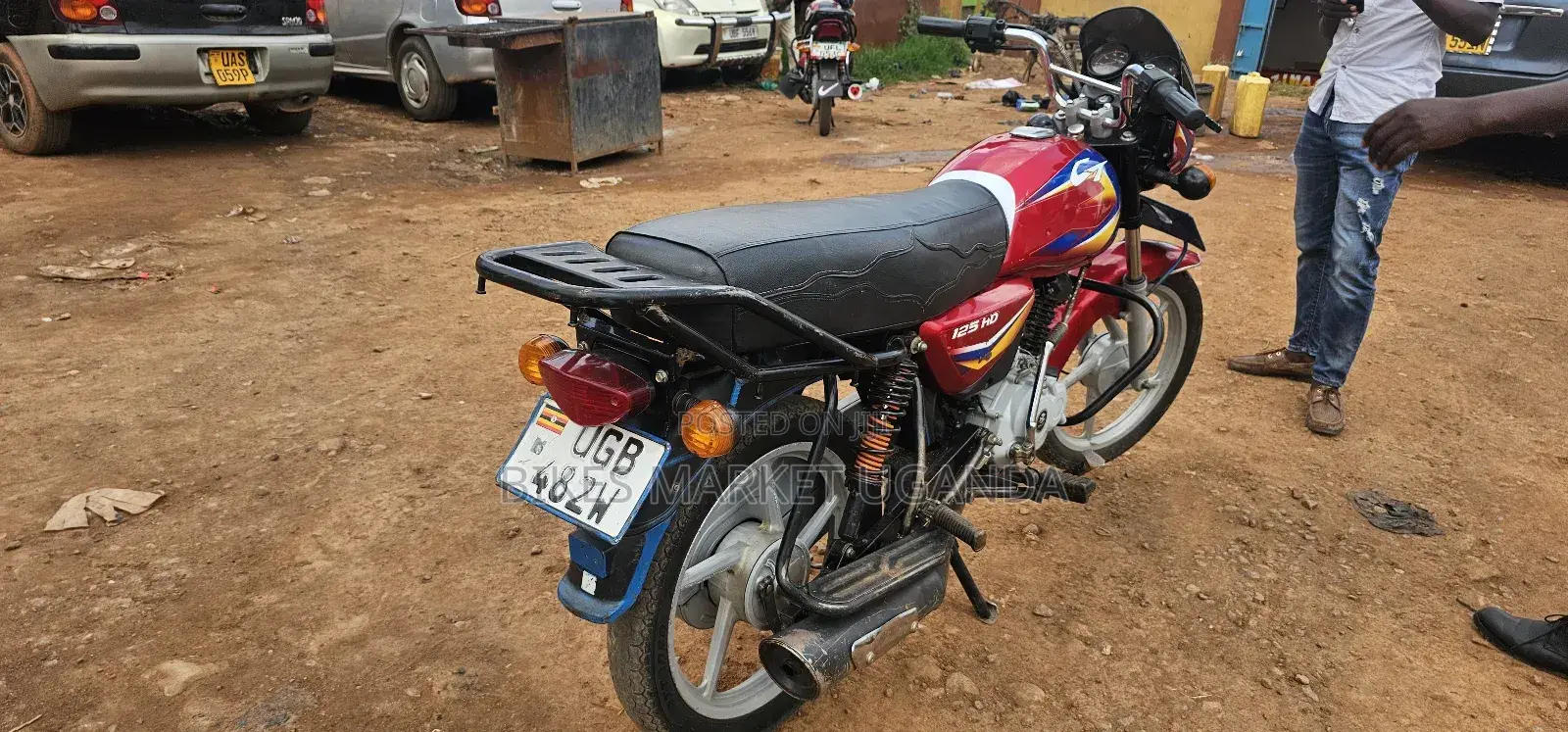 Bajaj Boxer 125 2024 Red
