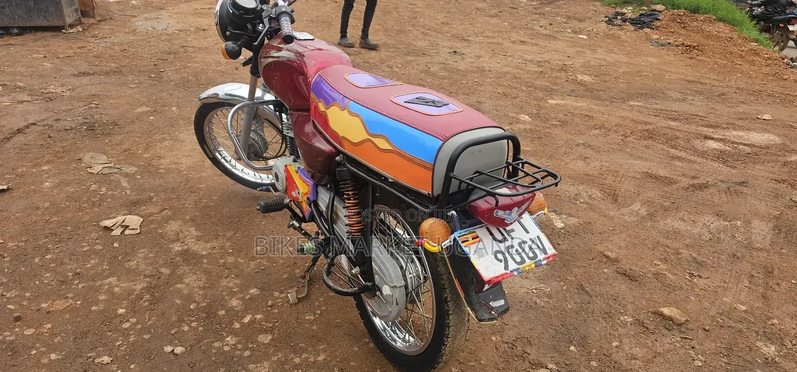 Bajaj Boxer 2023 Red
