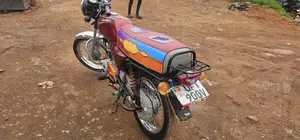 Bajaj Boxer 2023 Red