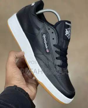 Original Black/White Reebok Classic Club C Sneakers