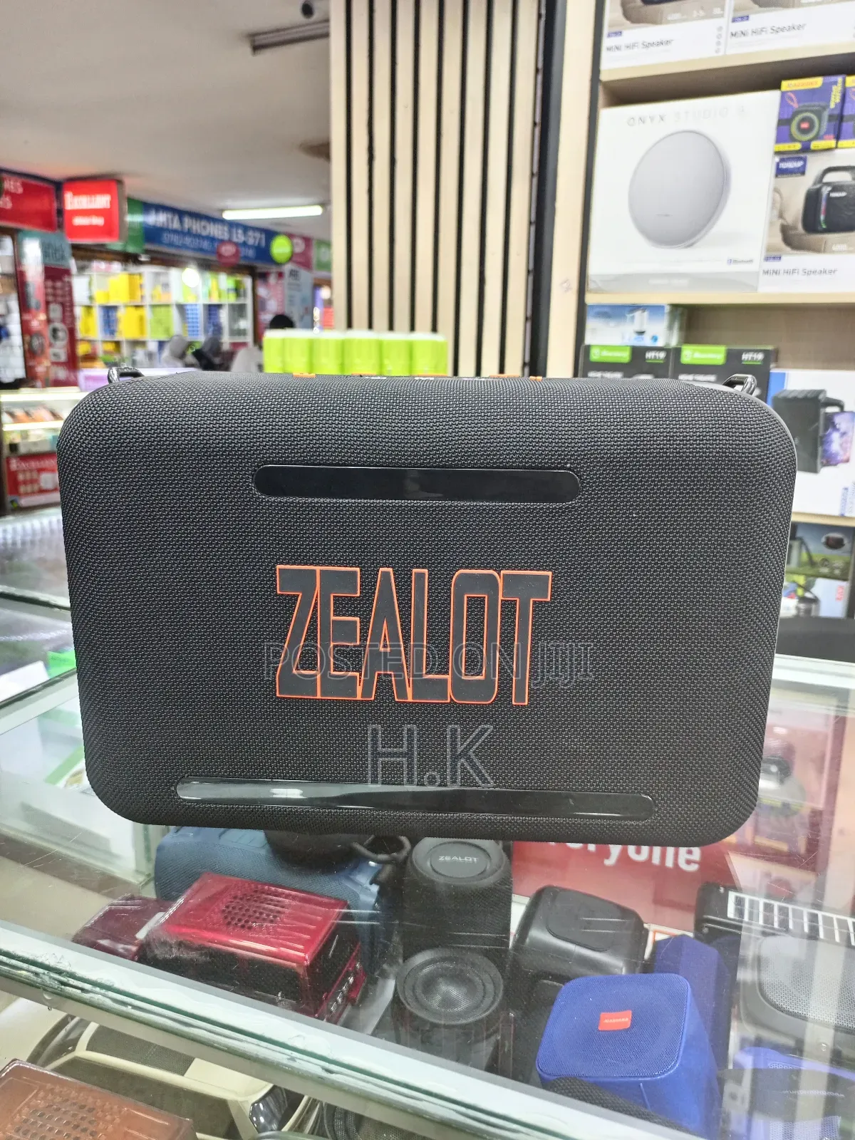 Bluetooth Speaker.