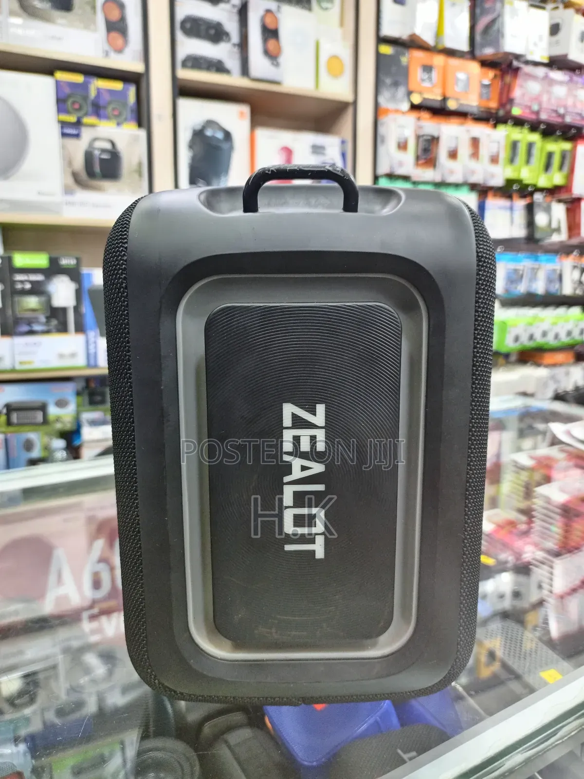 Bluetooth Speaker.