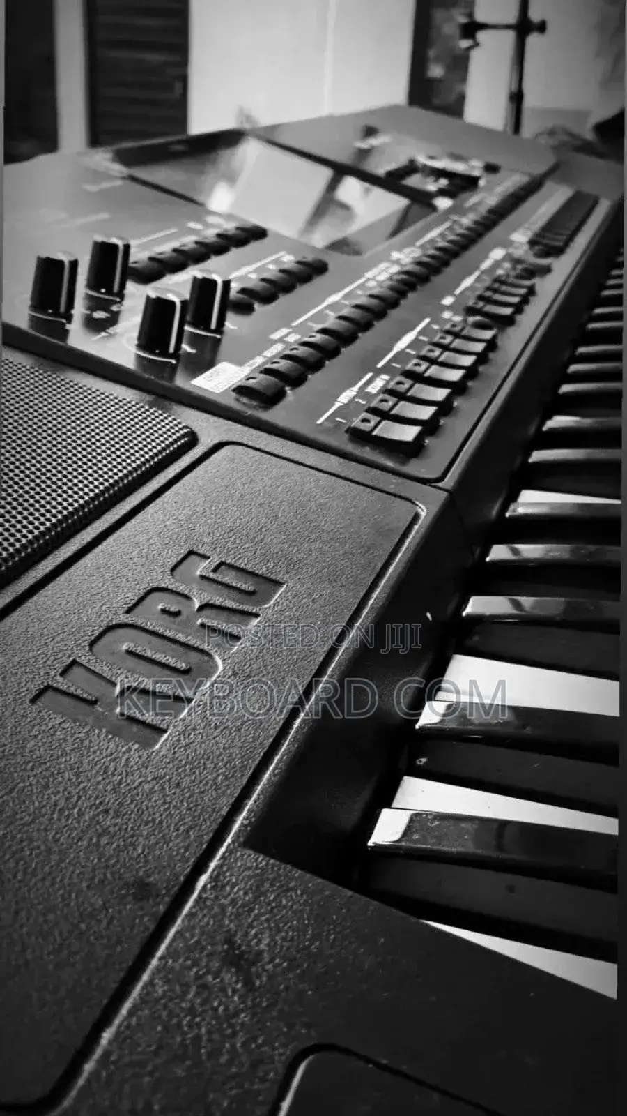 Korg Pa 700