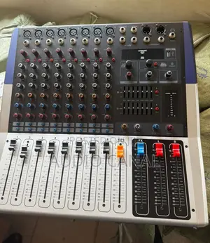 Yamaha Pro Mixer Console