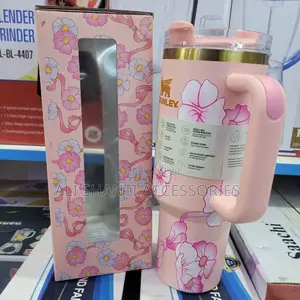 Stanely Mug for Cold, Warm, and Hot Liquids