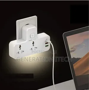 Power Socket With 2 Ac Ports and 1 Usb C Port
