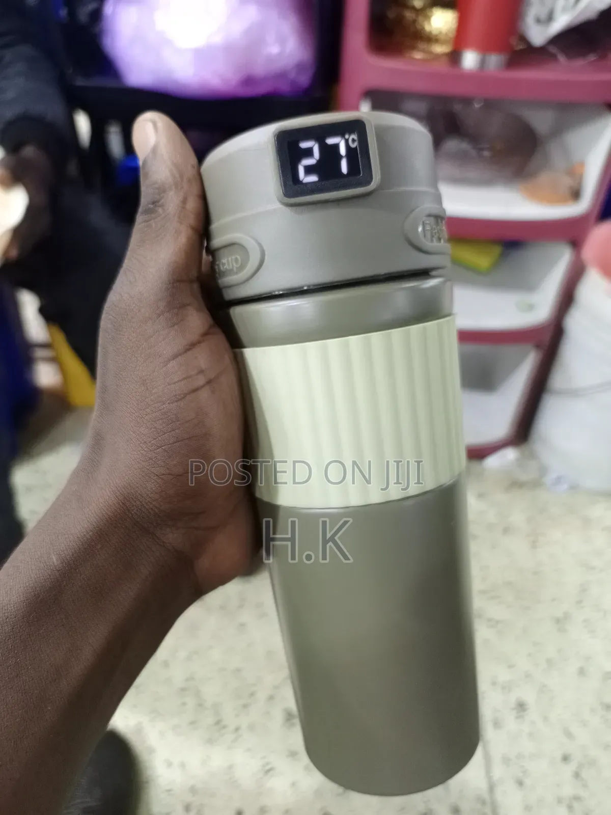 Smart Thermos Flask With an Led Temperature Display