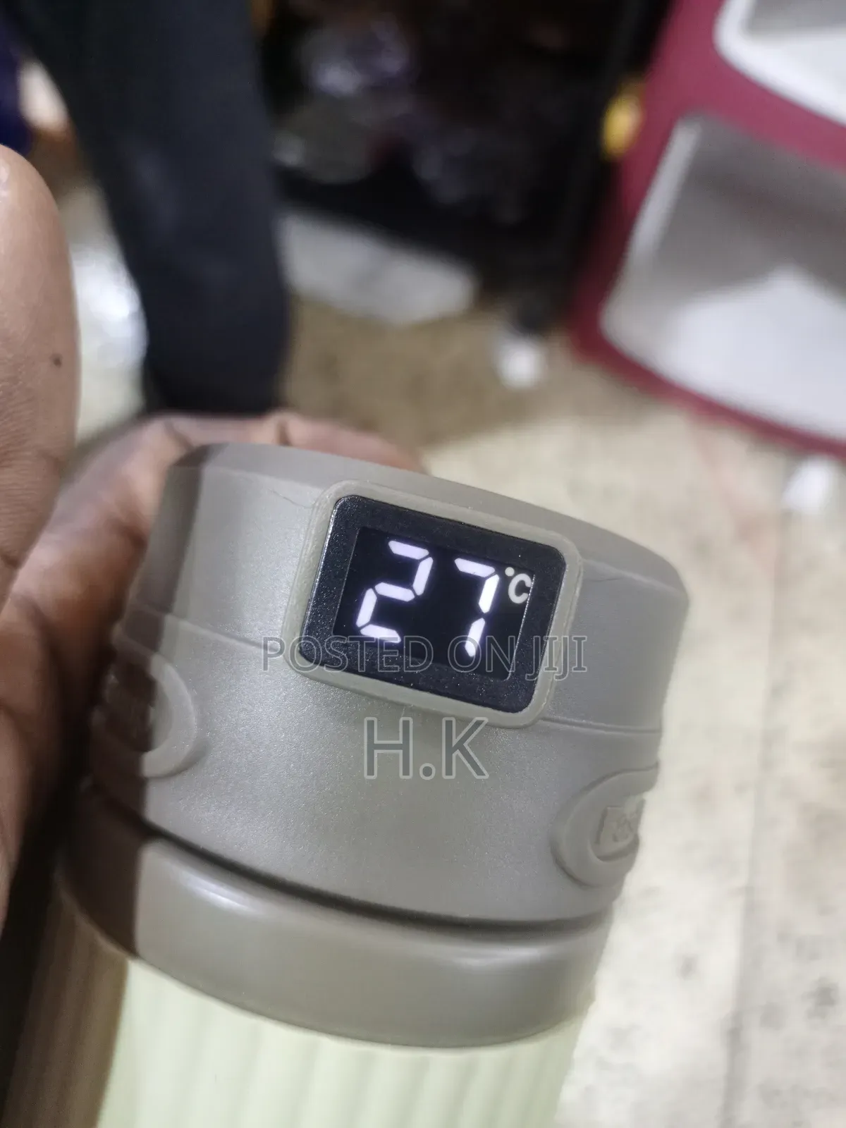 Smart Thermos Flask With an Led Temperature Display