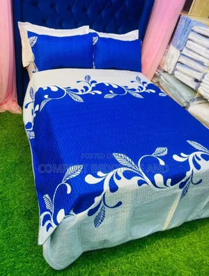 Leaf Design Cotton Bedspread Blue