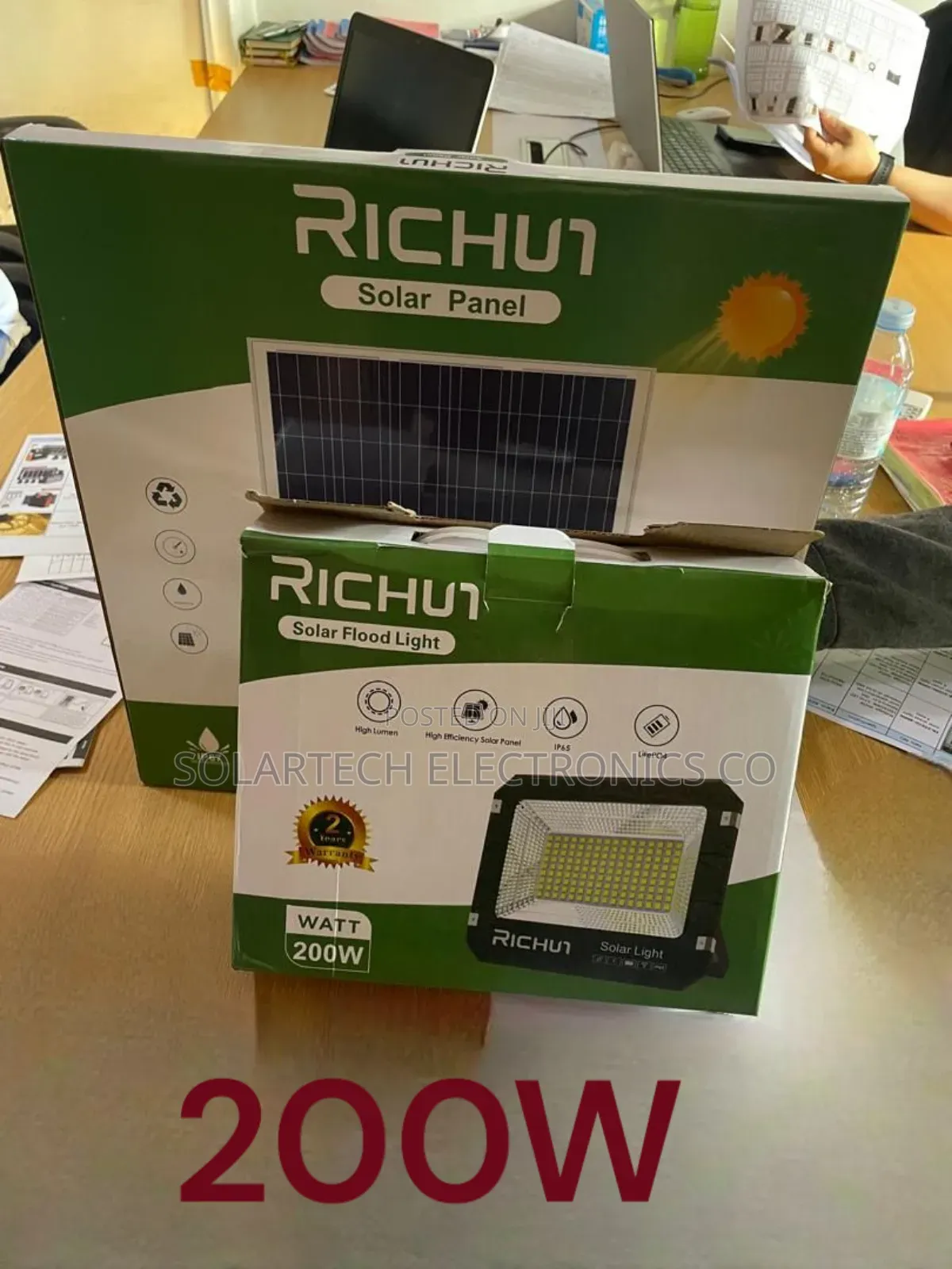 200w Original Richur Led Solar Flood Lights Wekn