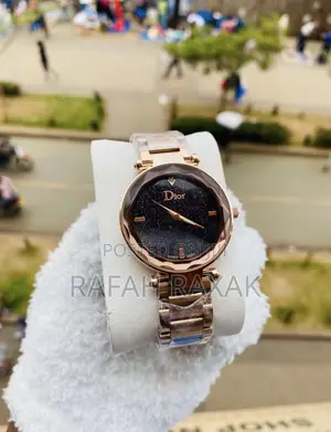 Classic Women’S Gold Dior Watch