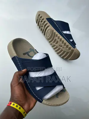 Classic Men’S Blue Double Strap Polox Sandals