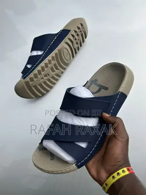 Classic Men’S Blue Double Strap Polox Sandals