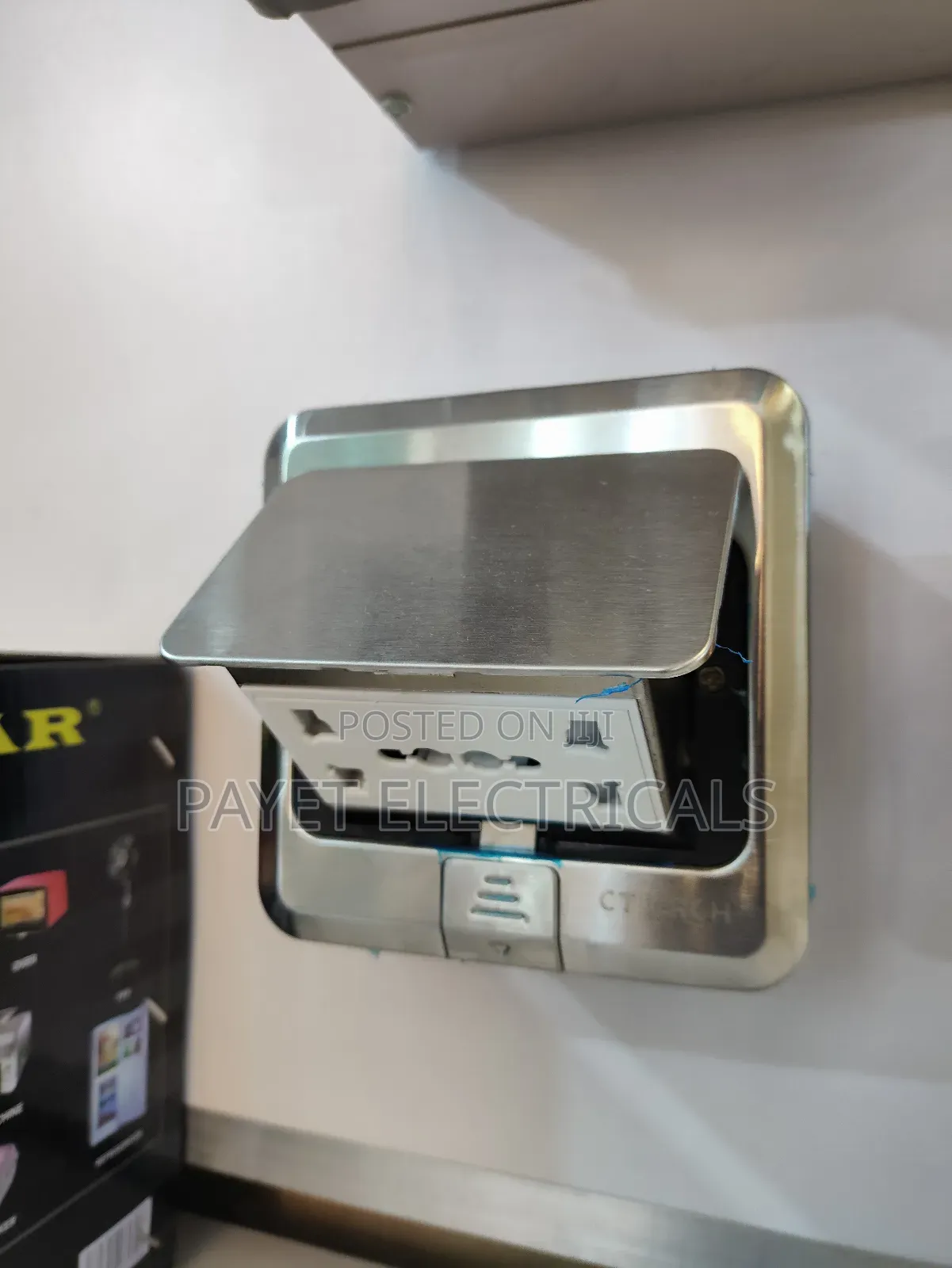 Silver Ground Socket