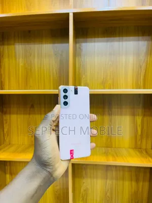 New Samsung Galaxy S21 5G 128 GB Pink