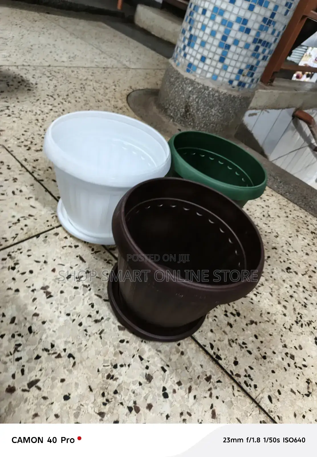 Small Plastic Flower Pots