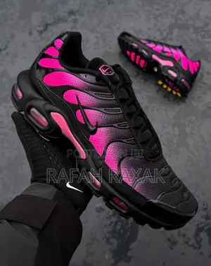 New Unisex Nike Tn Air Max Plus Sneakers
