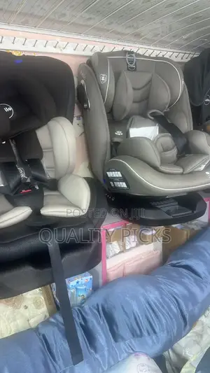 Unique Plus Rotatable Car Seat
