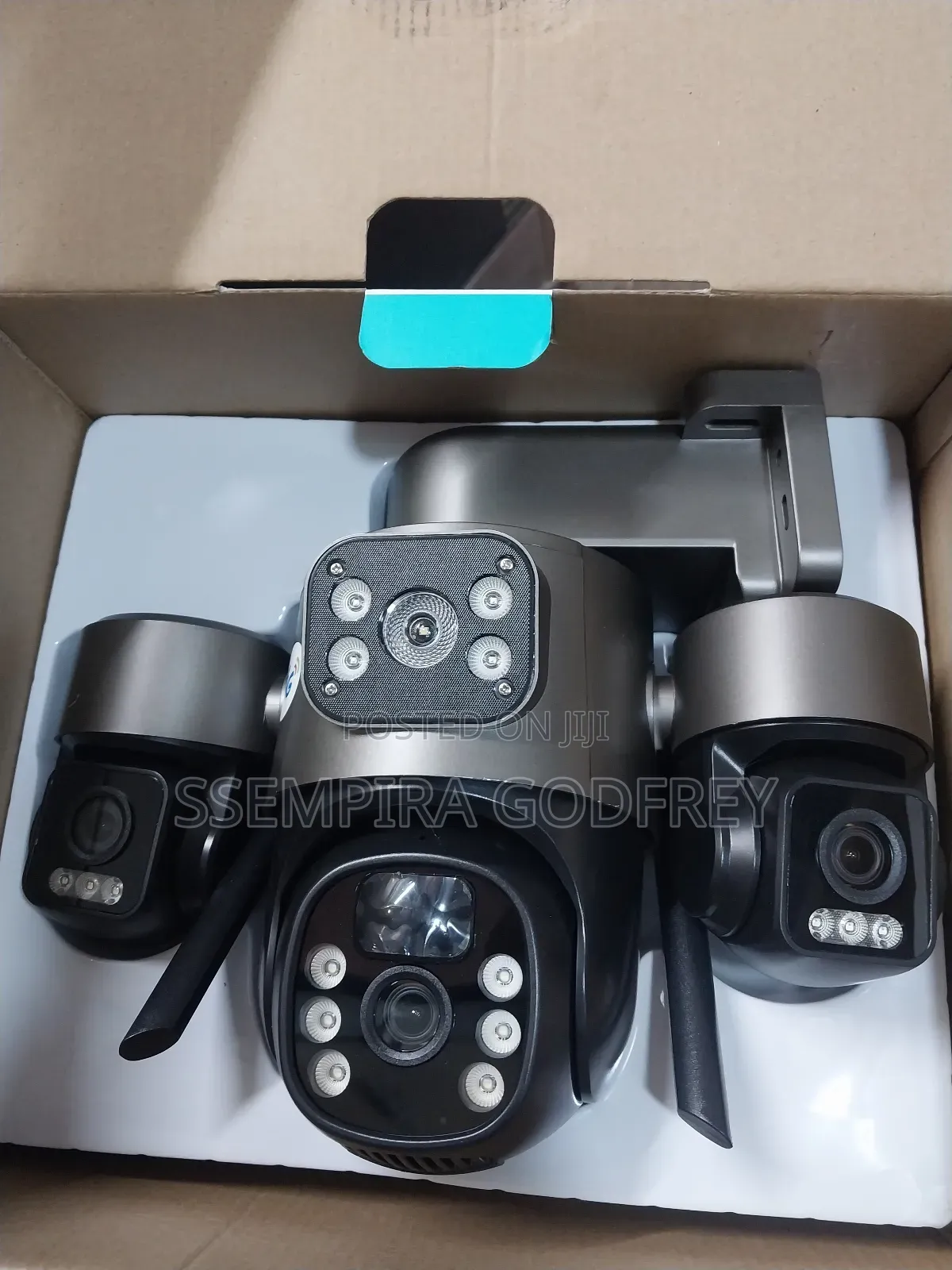 Solar Camera 3 Lens With Zoom 8mp V380pro