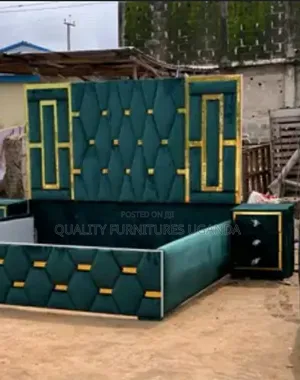 High Back Golden Strips Bed