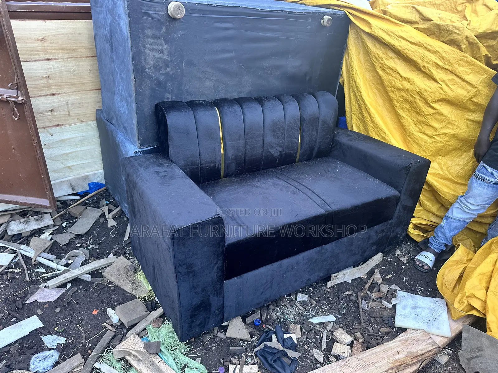 Modern 2 Seater With Gold Deco/ Sofa