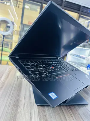 Laptop Lenovo ThinkPad T490s 32GB Intel Core i7 SSD 512GB