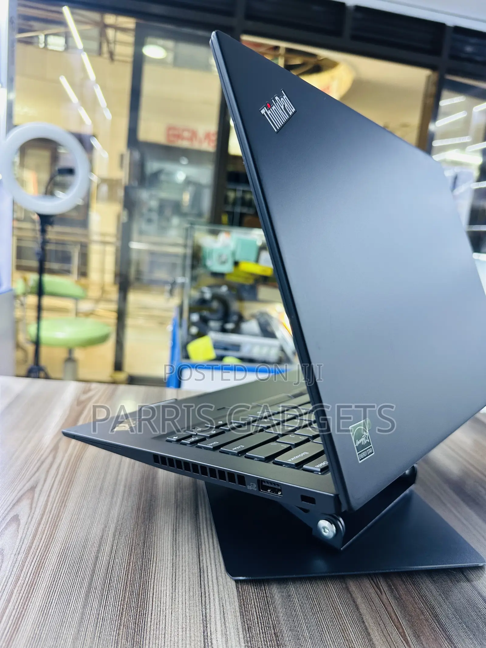 Laptop Lenovo ThinkPad T490s 32GB Intel Core i7 SSD 512GB