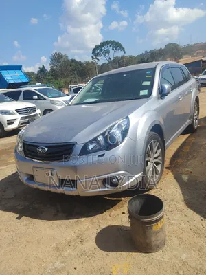 Subaru Outback 2012 Silver