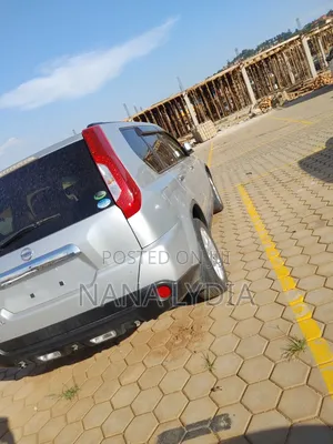Nissan X-Trail 2012 Silver