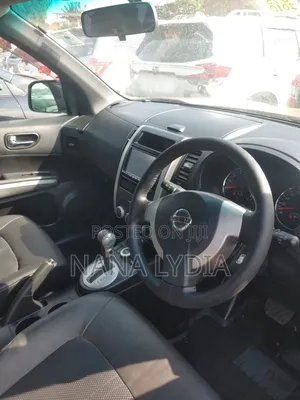 Nissan X-Trail 2012 Silver